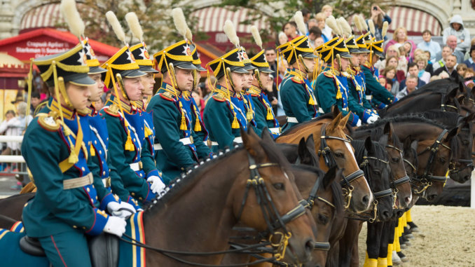 полк