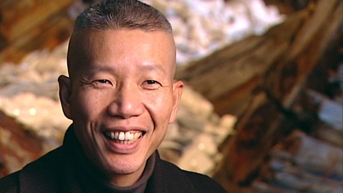 cai-guo-qiang Новая жизнь старых колясок