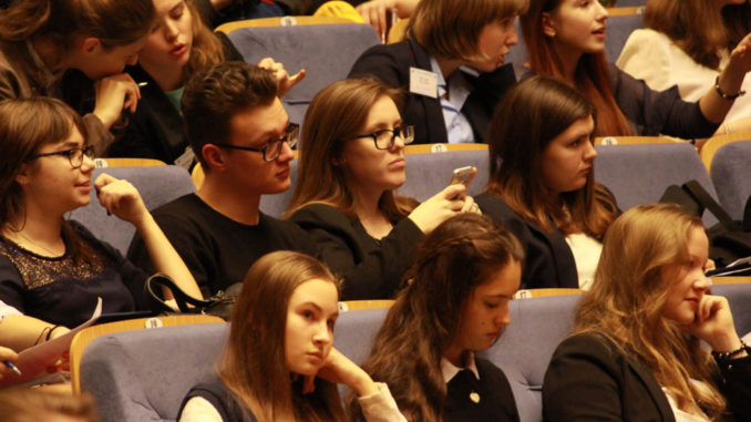 модель_ООН2 на сессии
