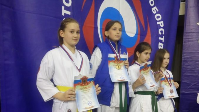 девочки дюкби