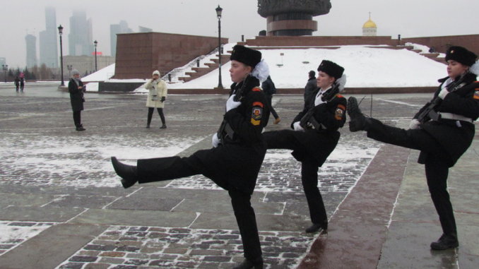 пост1-3 почётный караул