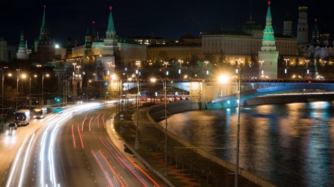 покажи москву