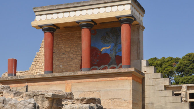 1280px-Knossos_R01 остров крит