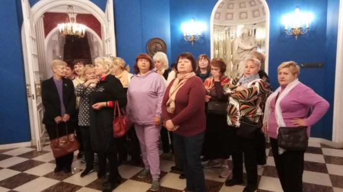 i галерею илья глазунова