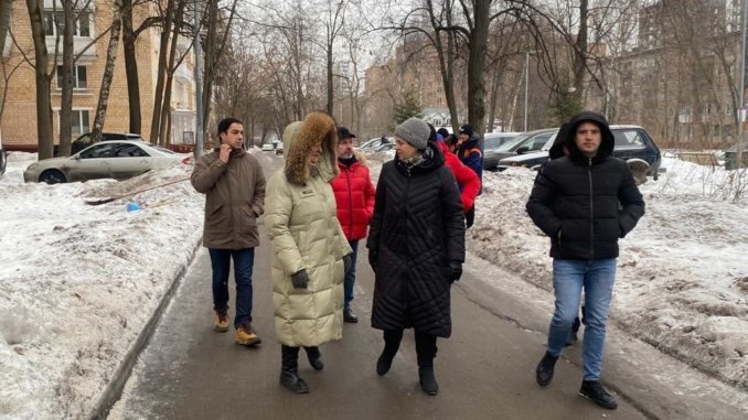 шустров уборка от наледи