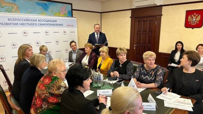 лебедева2 женщинами-руководителями