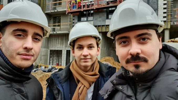 карлов значительный опыт