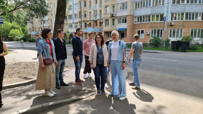 от дома 1