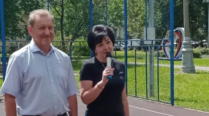 крепкая семья