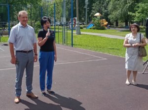 крепкая семья