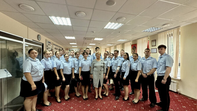 IMG_2859-min-800x600 выпускники московского университета