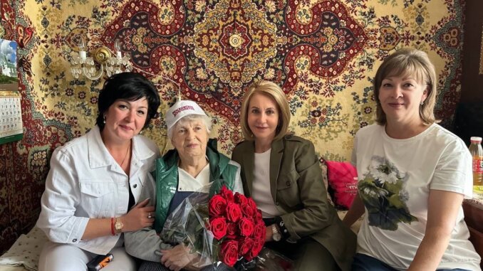 98-летием