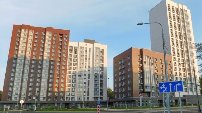 ивановское-реновация дом на улице молостовых