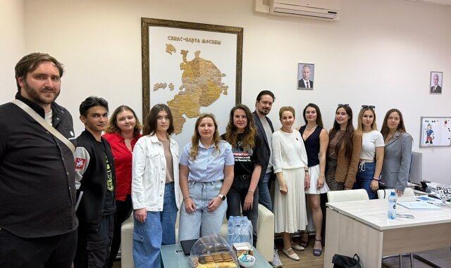 активисты молодёжной палаты района Ивановское