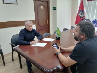 родители
